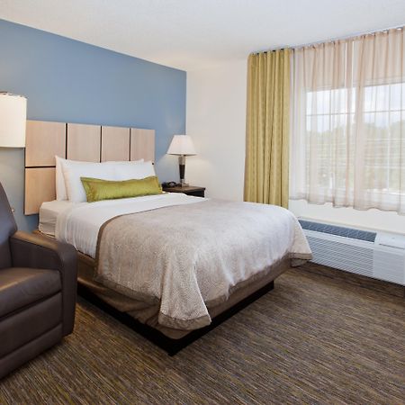 Sonesta Simply Suites Huntsville Research Park Eksteriør bilde