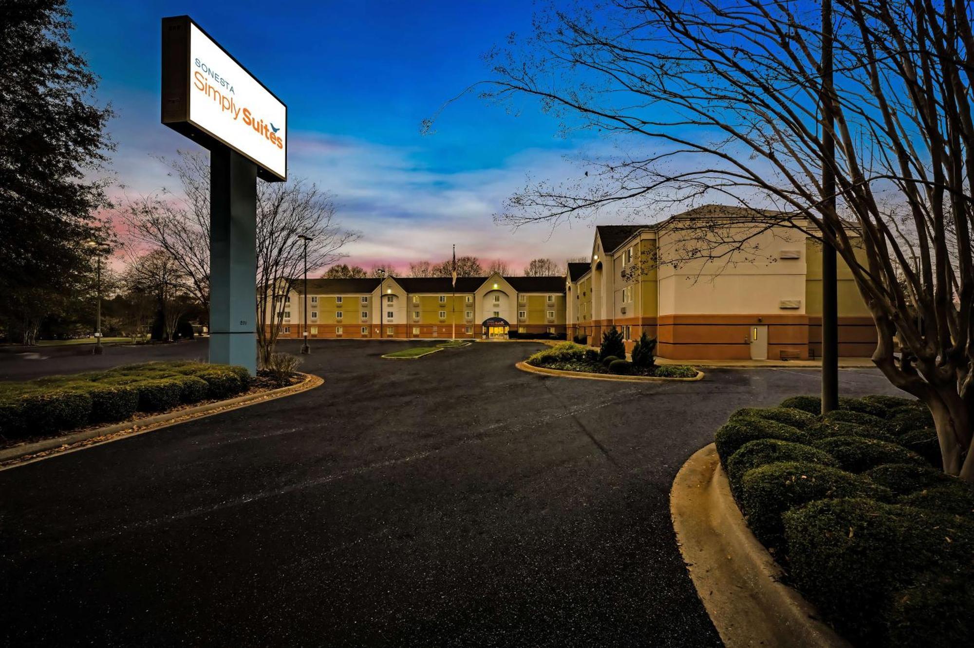 Sonesta Simply Suites Huntsville Research Park Eksteriør bilde